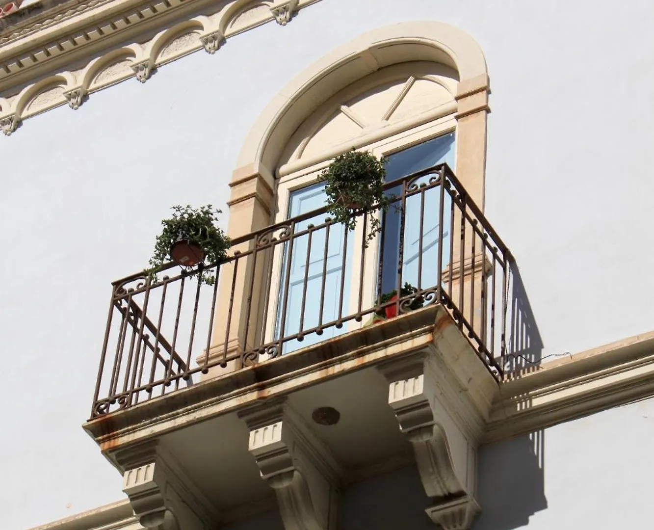 Civita Boutique CTA